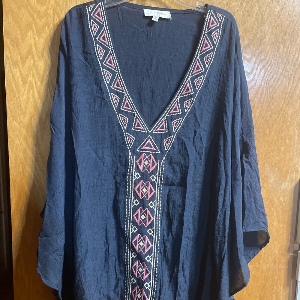 Navy Umgee tunic with embroidered details